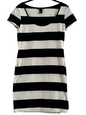 H&M Black and White Striped Short Sleeve Bodycon Mini Dress Size S
